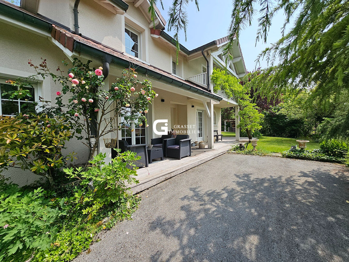 Agence immobilière de 
 GRASSET IMMOBILIER Oyonnax - GRASSET IMMOBILIER 
