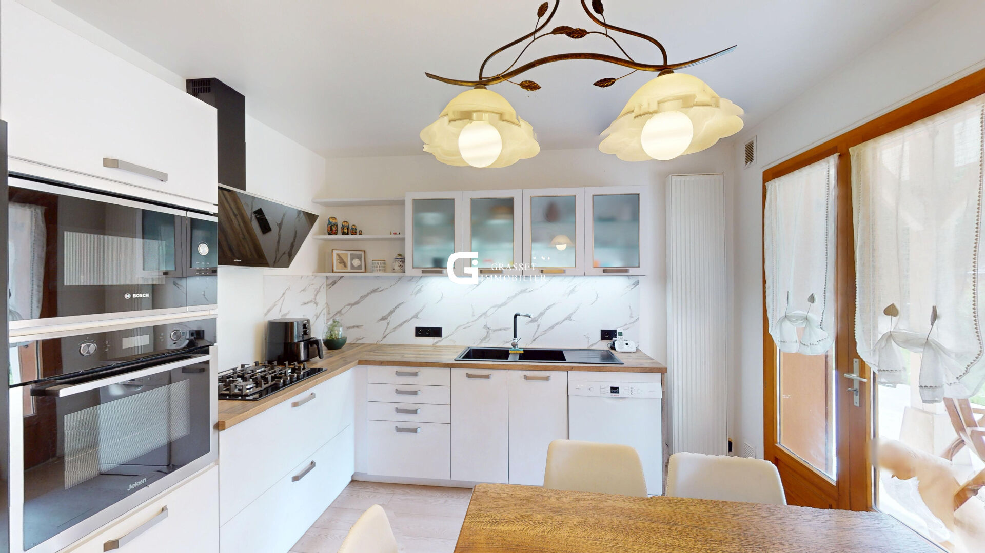 Agence immobilière de 
 GRASSET IMMOBILIER Oyonnax - GRASSET IMMOBILIER 
