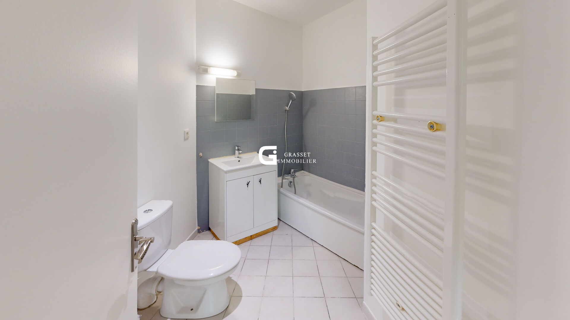 Photo Appartement Oyonnax 2 pièce(s) 32 m2 image 5/6