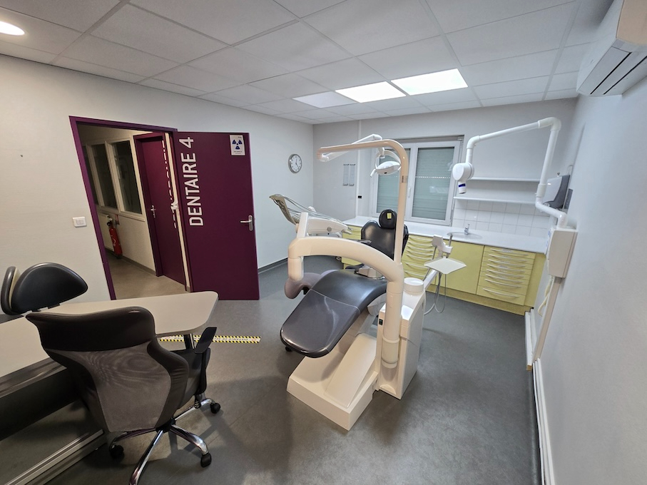 Photo Local d'activité Oyonnax 6 pièce(s) 281 m2 image 4/6