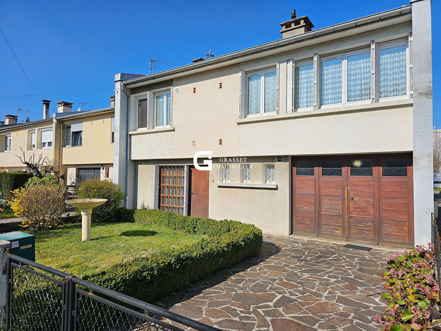 Agence immobilière de 
 GRASSET IMMOBILIER Oyonnax - GRASSET IMMOBILIER 
