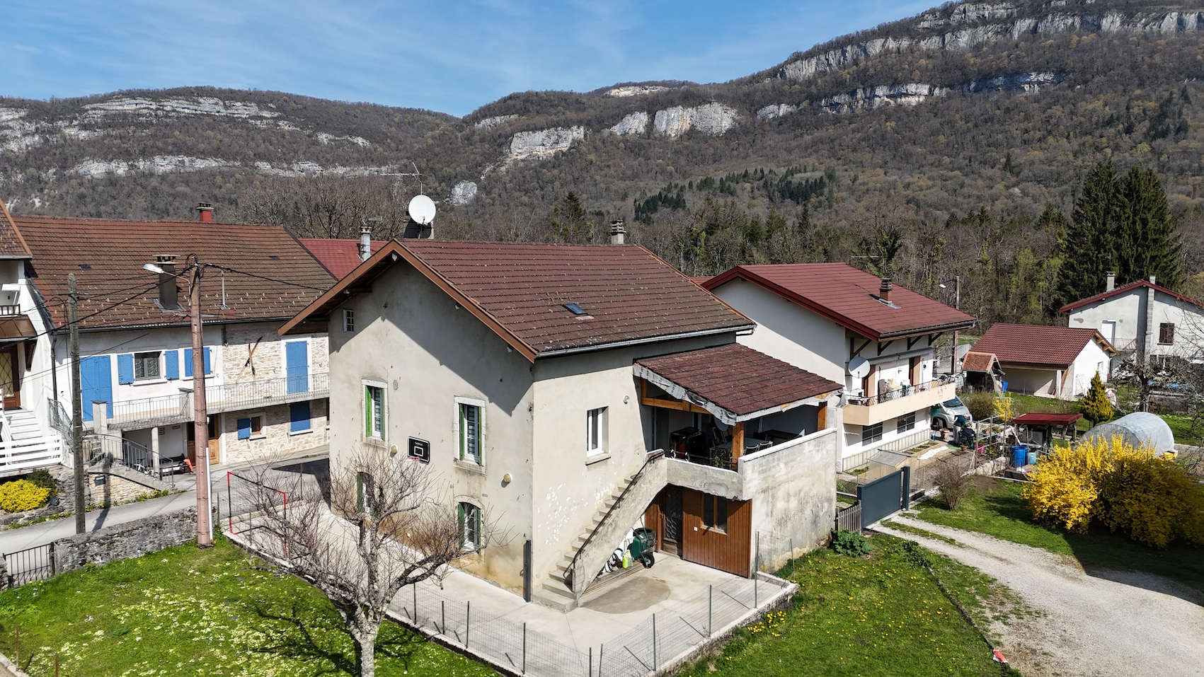 Agence immobilière de 
 GRASSET IMMOBILIER Oyonnax - GRASSET IMMOBILIER 
