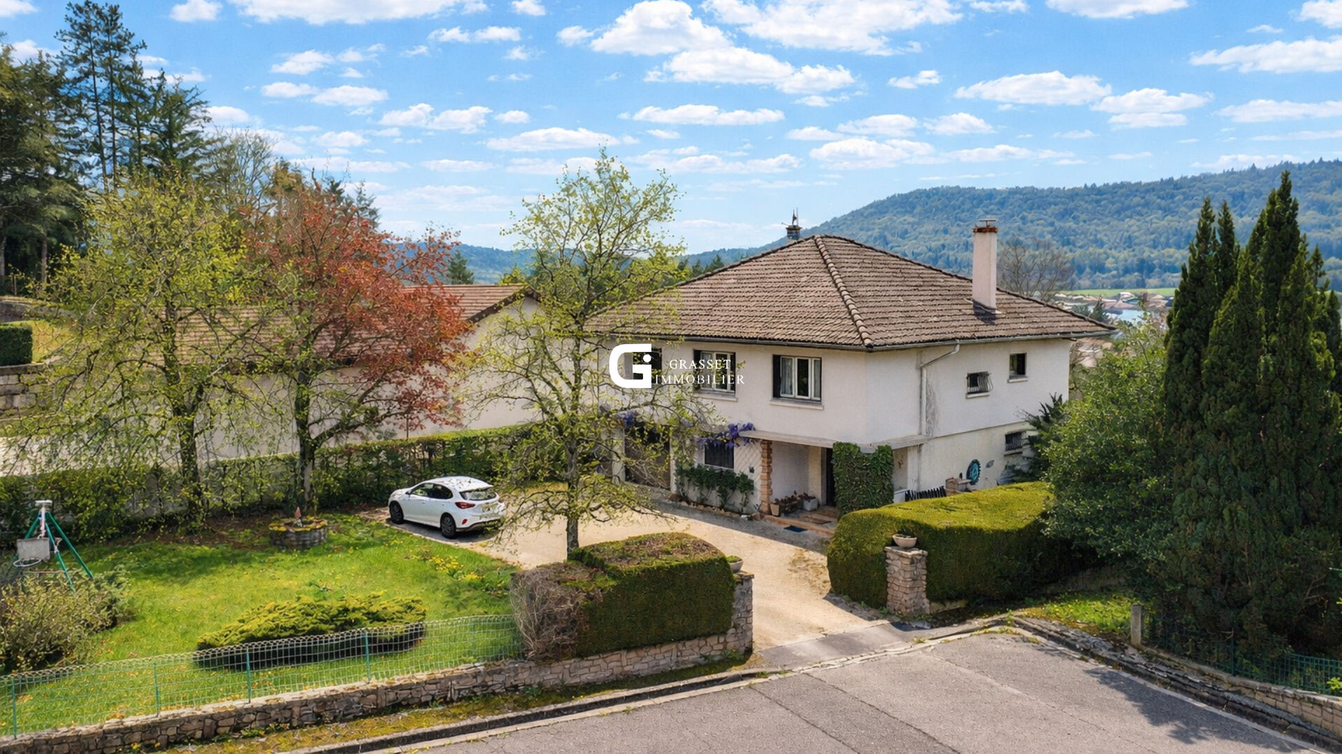 Agence immobilière de 
 GRASSET IMMOBILIER Oyonnax - GRASSET IMMOBILIER 
