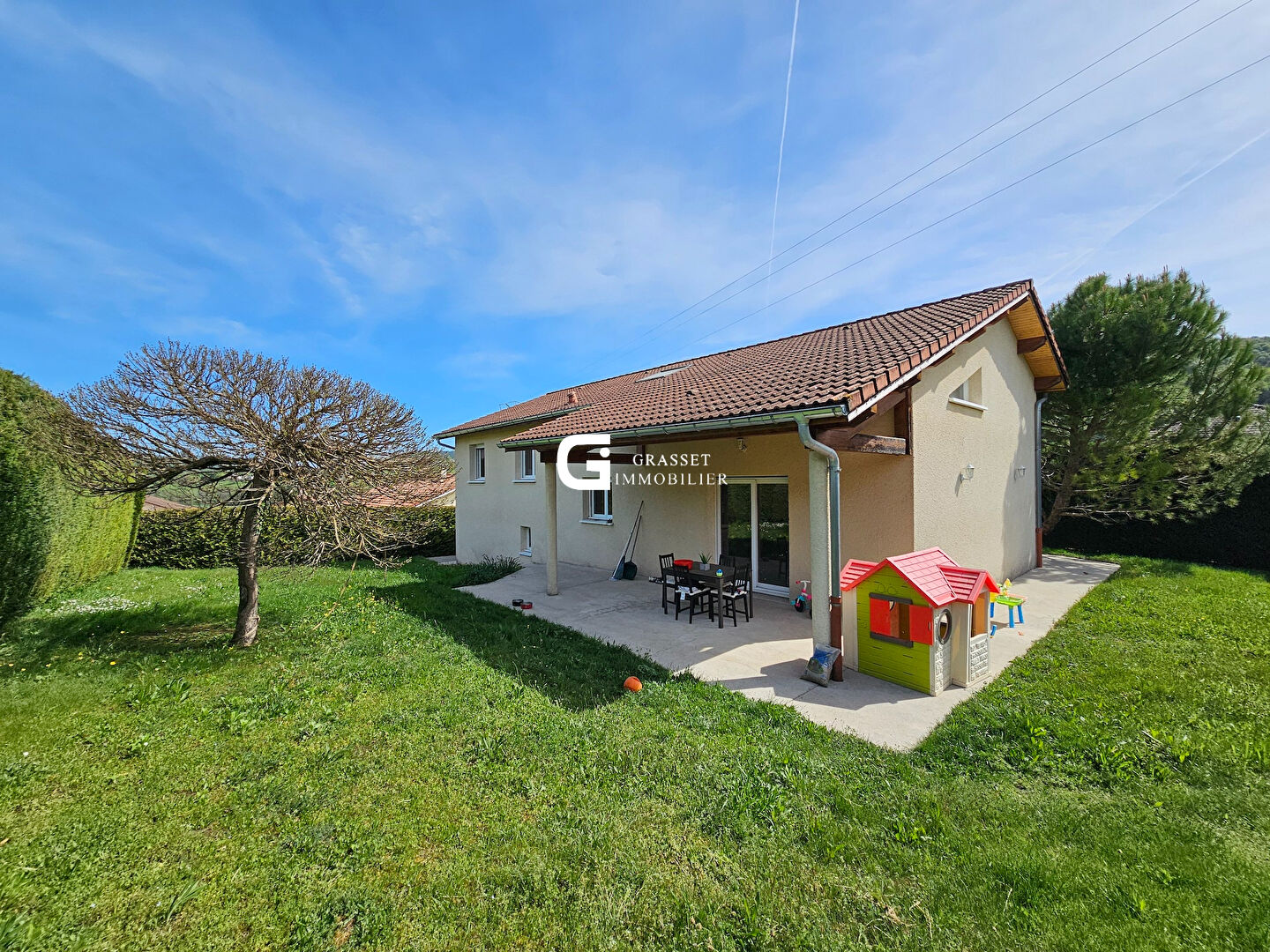 Agence immobilière de 
 GRASSET IMMOBILIER Oyonnax - GRASSET IMMOBILIER 
