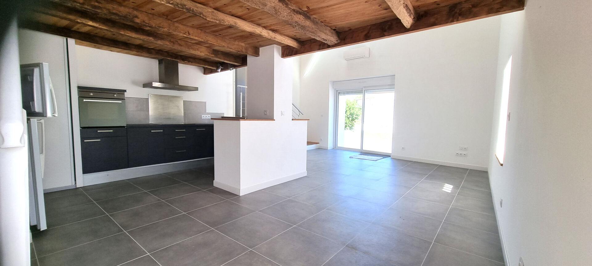 Photo Maison de 95 m² rénovée image 2/6