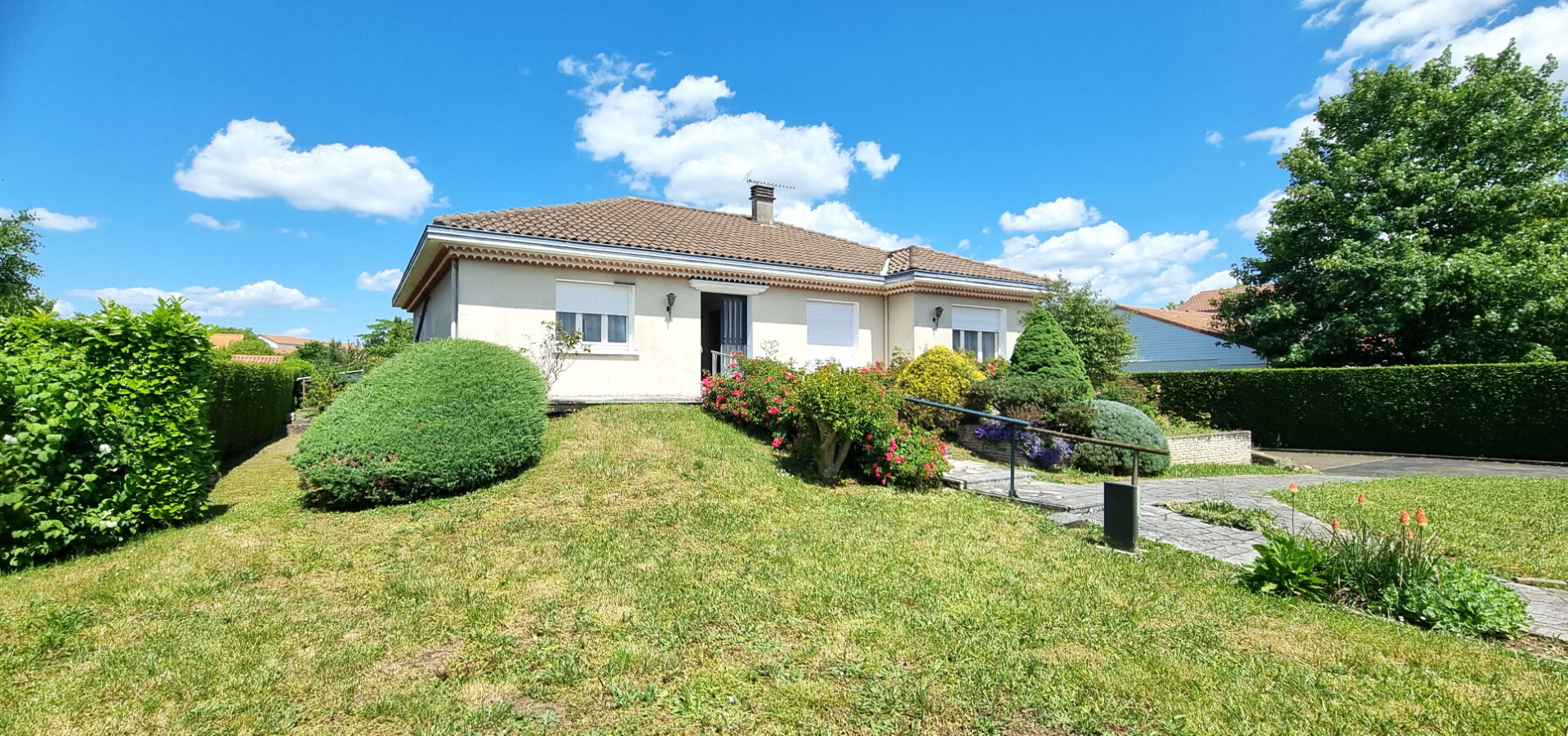 Agence immobilière de 
 Groupe Immobilier ACCORD Aiffres - Groupe Immobilier ACCORD 

