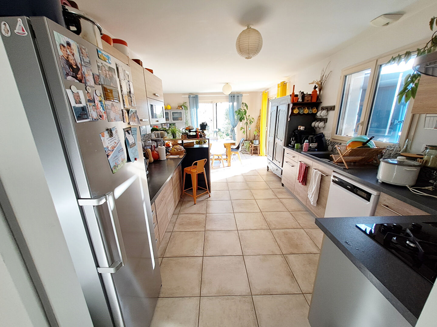 Photo Saint-Symphorien. Maison  de 6 pièces de 148 m2. image 4/6