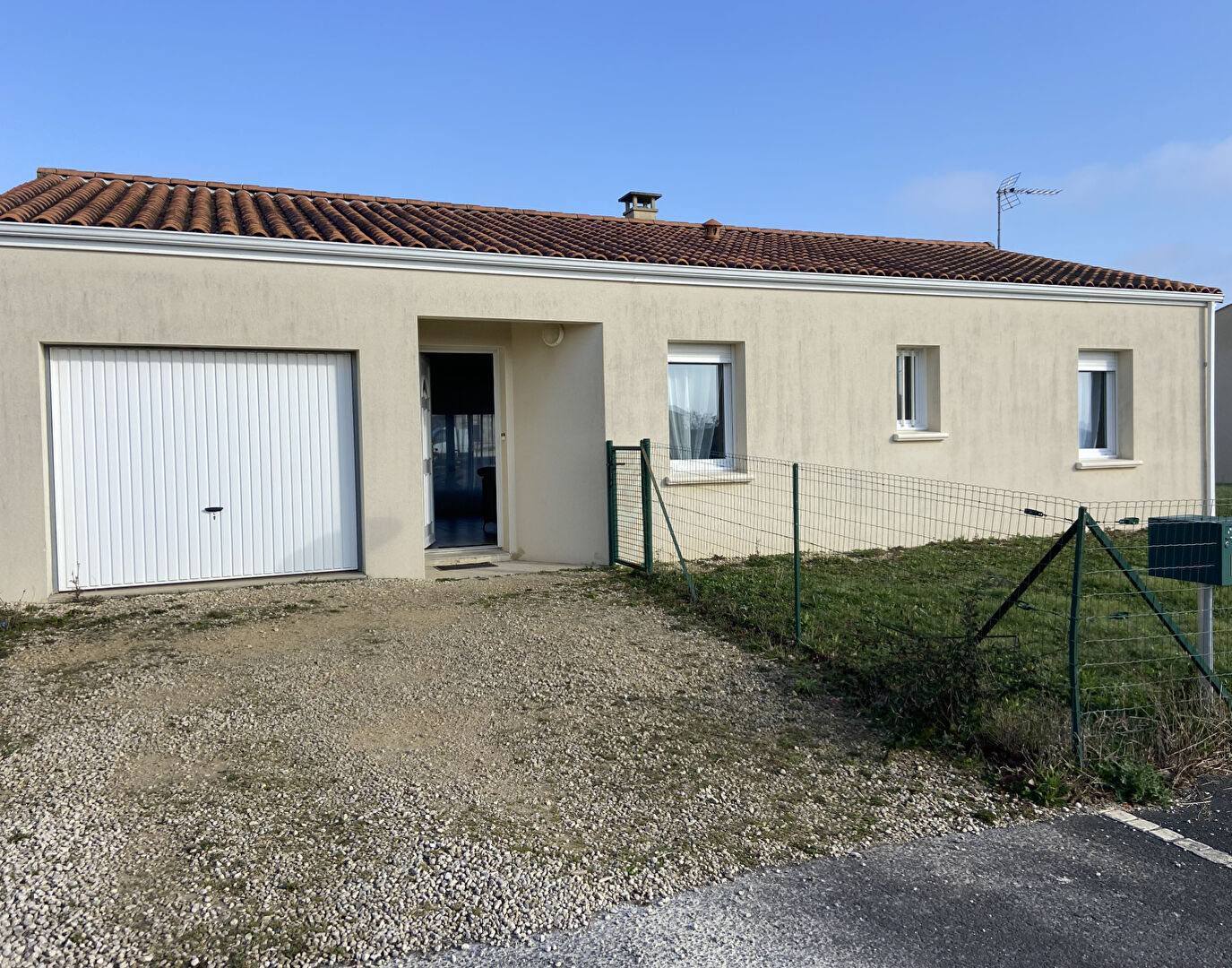 Agence immobilière de 
 Groupe Immobilier ACCORD Aiffres - Groupe Immobilier ACCORD 
