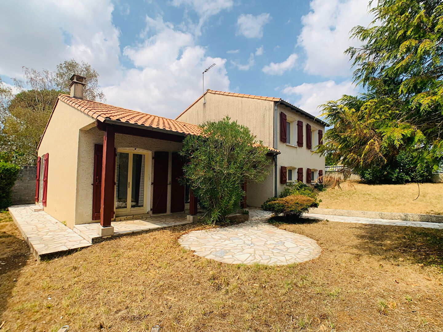 Agence immobilière de 
 Groupe Immobilier ACCORD Aiffres - Groupe Immobilier ACCORD 
