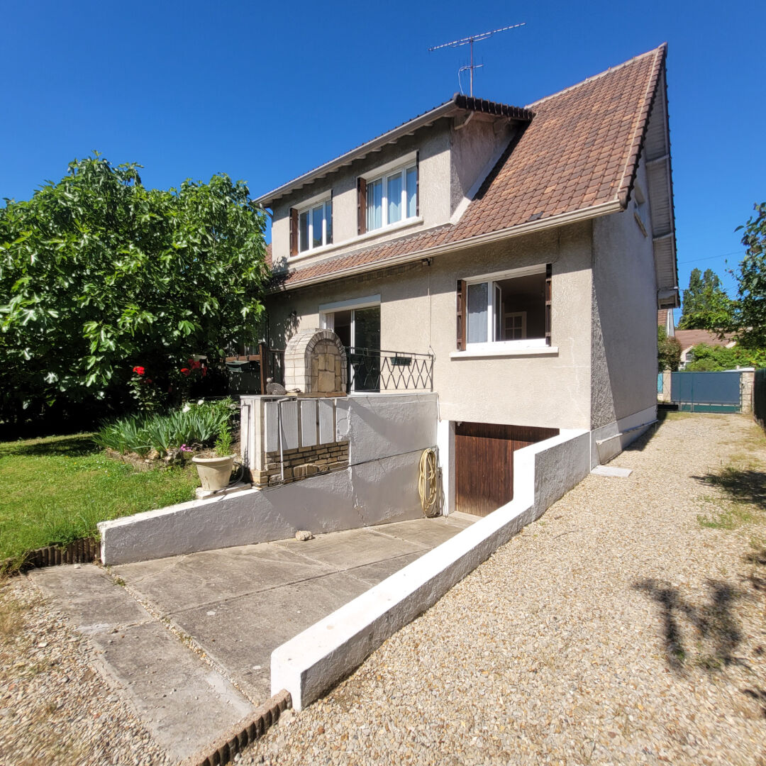Agence immobilière de 
 Groupe LAVIL - GROUPE LAVIL 
