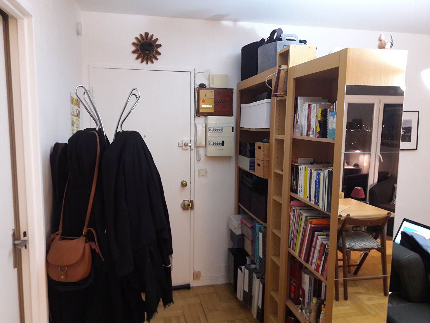 Photo VILLEJUIF- Métro Paul Vaillant Couturier- 2 pièces de 41.22m². image 4/5