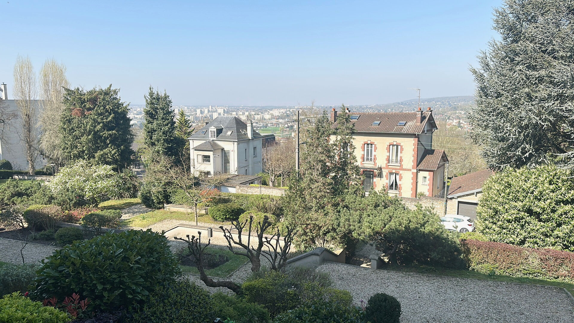 Agence immobilière de GTI IMMOBILIER 16