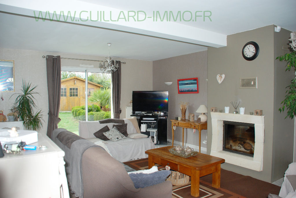 Photo Maison  contemporaine- non mitoyenne - 4 chambres image 3/5