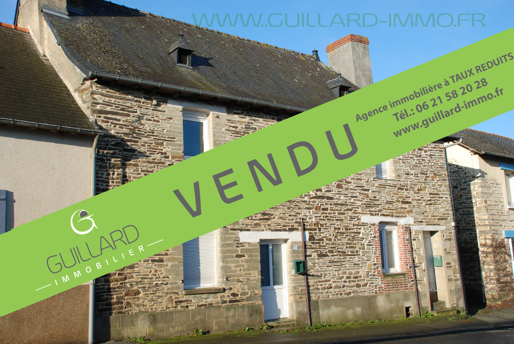 Deux maisons de bourg à rénover  avec terrain de 650 m² - Amanlis