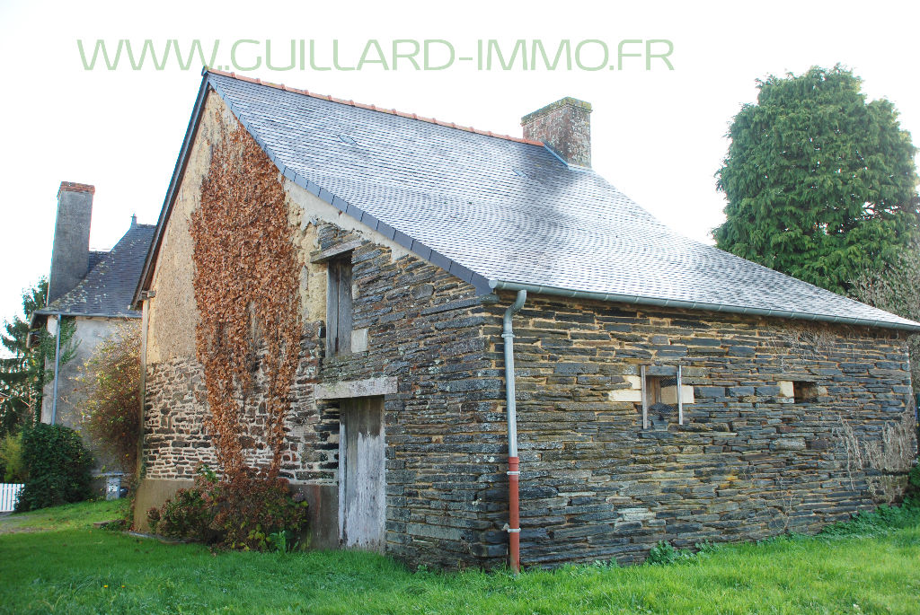 Photo Deux maisons de bourg à rénover  avec terrain de 650 m² - Amanlis image 2/3