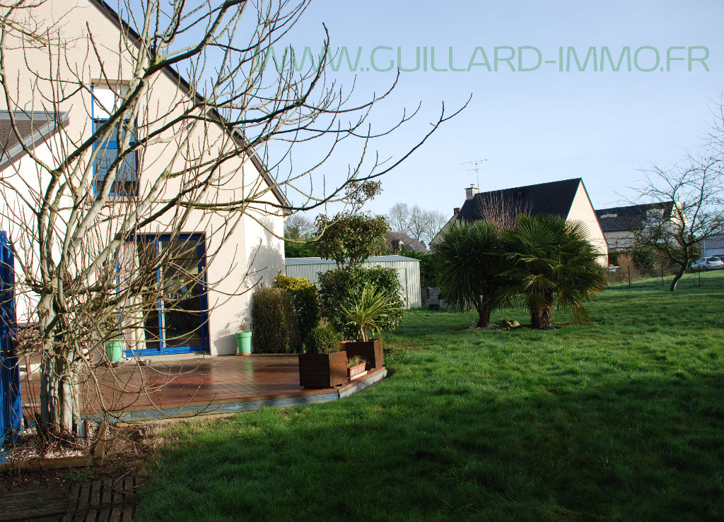 Photo Maison Contemporaine Janze 5 chambres - 1 000 m² terrain image 2/3