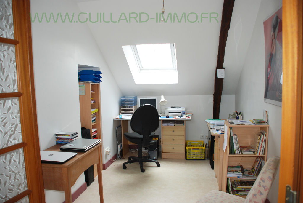 Photo Longère non mitoyenne  de 150 m²  avec terrain de 3 000 m² image 3/6