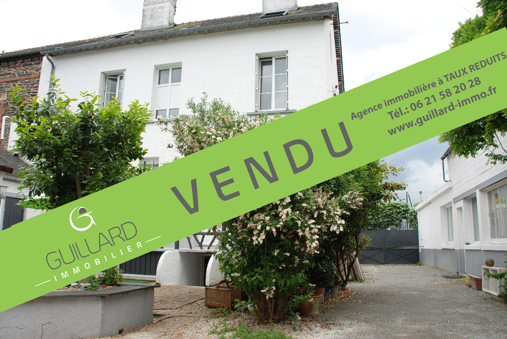 Maison - Bourg Janzé 7 pièces 185 m2