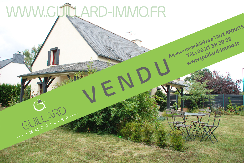 Maison contemporaine de 175 m2 - 6 chambres - 900 m² terrain