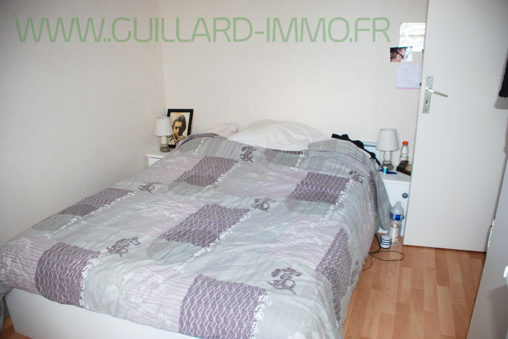 Photo Appartement Duplex  Janze - 3 chambres 68 m2- grand balcon & garage image 4/4