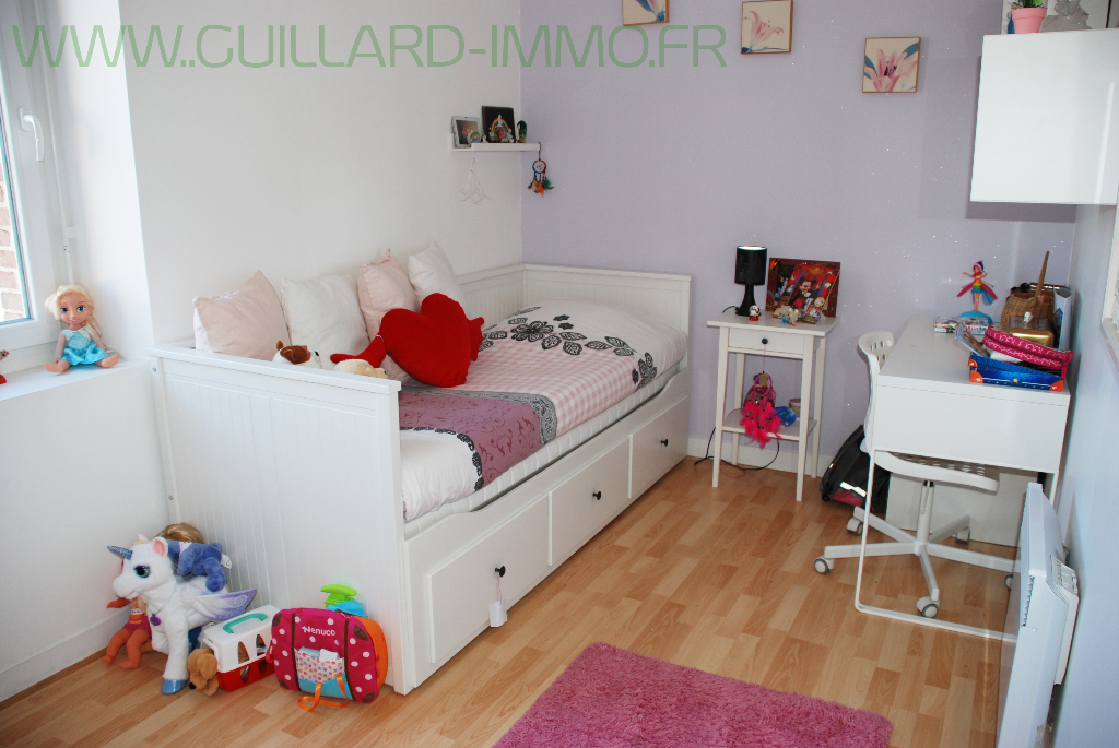 Photo Maison de Bourg Janzé - 5 pièces - Jardin & garage image 5/6