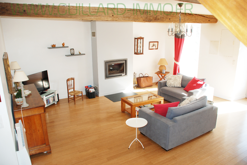 Photo Longère rénovée - Prestations de qualité 3 chambres & 1 bureau- Piré Sur Seiche image 2/6