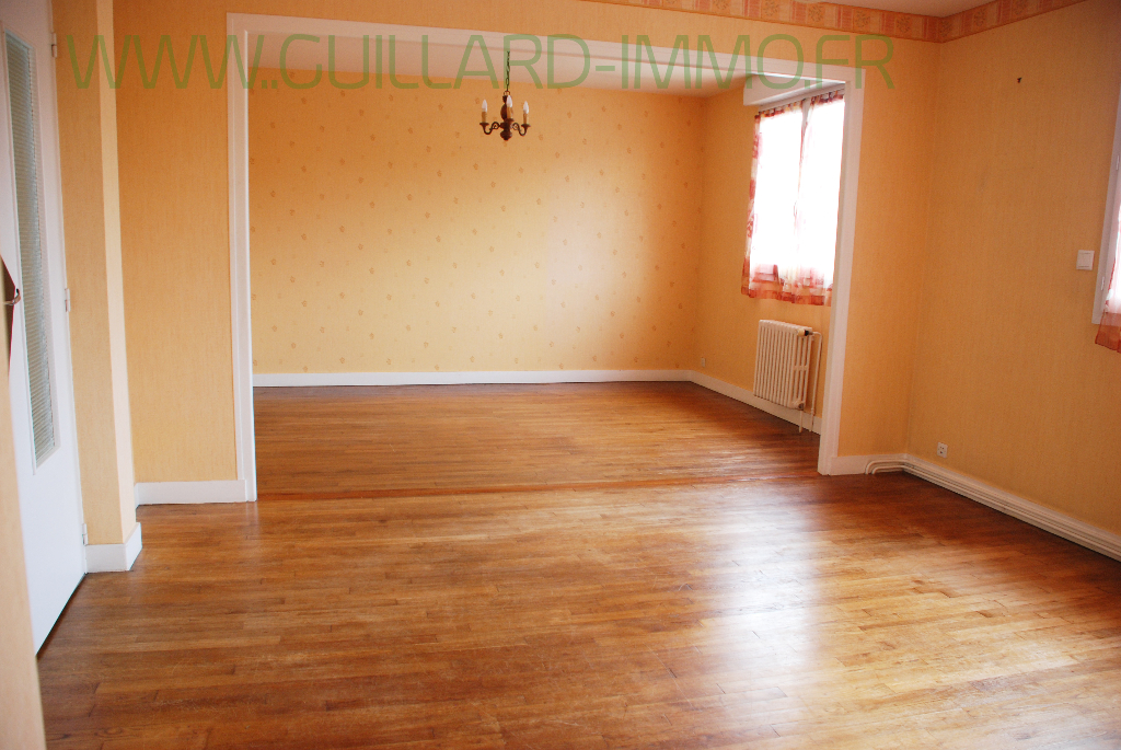 Photo Maison non mitoyenne - bourg Châteaugiron- avec terrain de 471 m² image 3/4