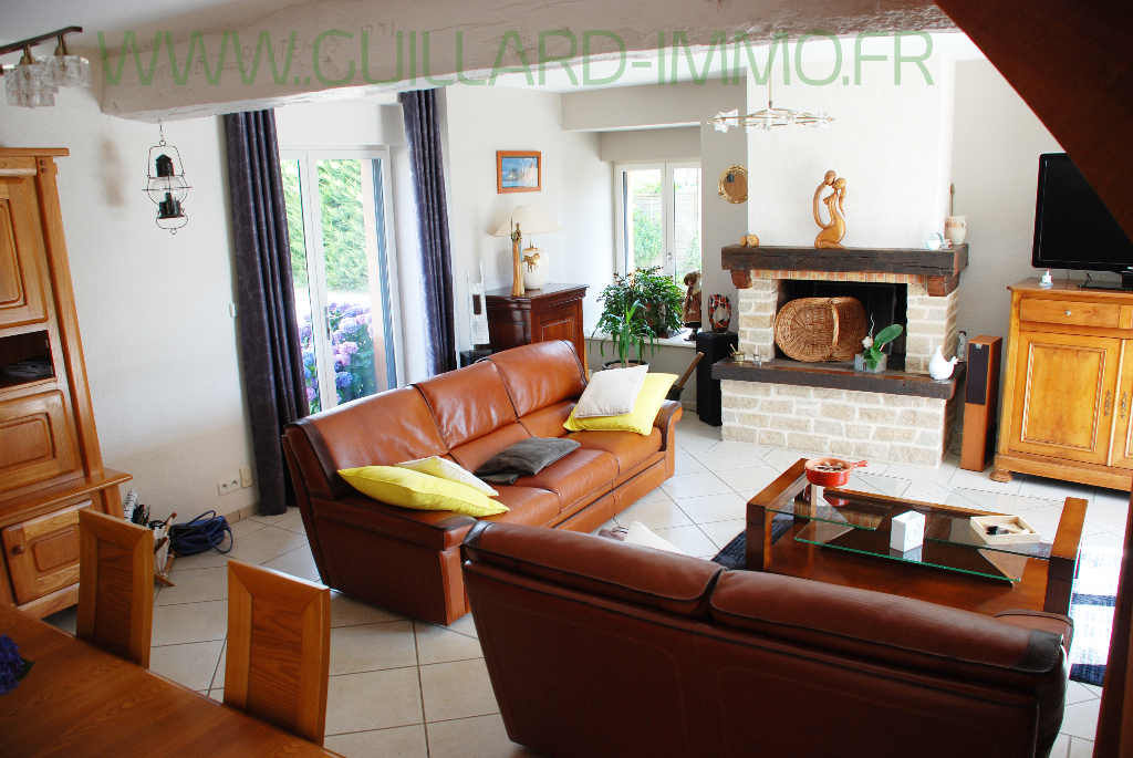 Photo Longère non mitoyenne  de 127 m²  avec terrain de 2 600 m² image 3/6
