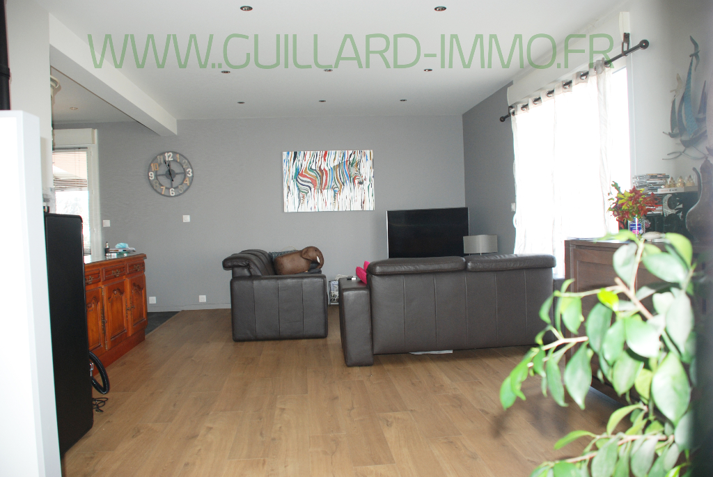 Photo Maison non mitoyenne - bourg Amanlis - 3 chambres - 529 m² terrain- 20 mn de Rennes image 3/6