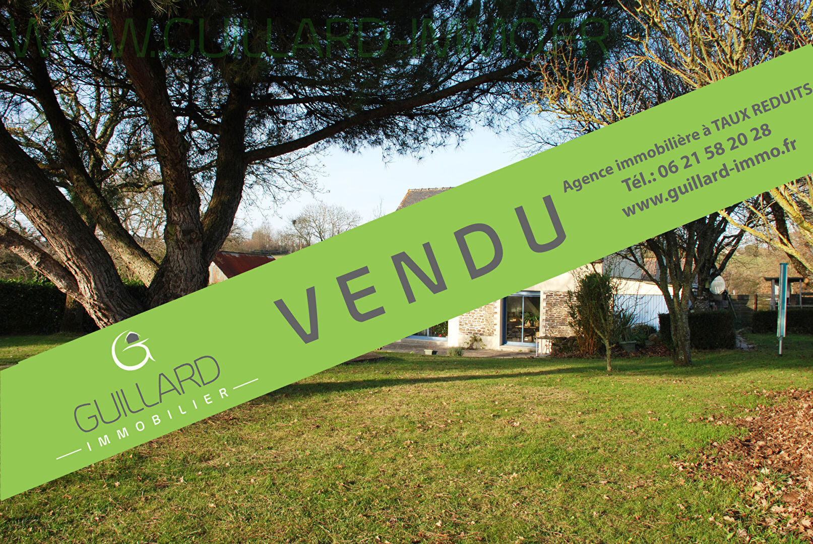 Maison  non mitoyenne - 3 chambres - terrain de 927 m²