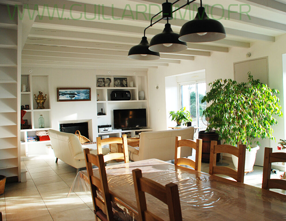 Photo Maison  non mitoyenne - 3 chambres - terrain de 927 m² image 2/5