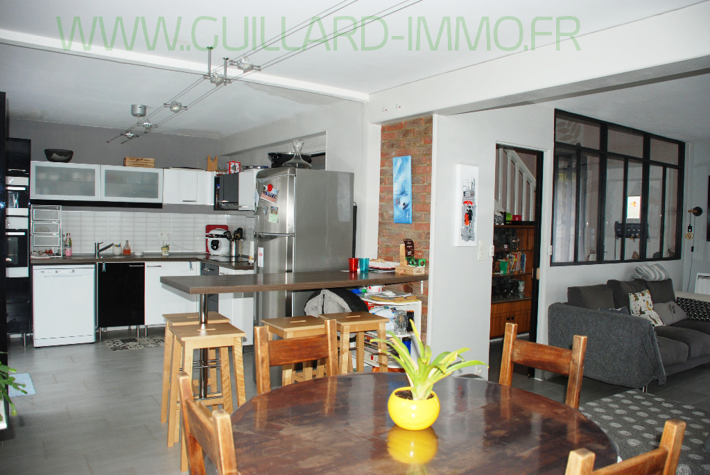 Photo Maison non mitoyenne - Amanlis - 3 chambres - 2 bureaux - 20 mn de Rennes image 4/6