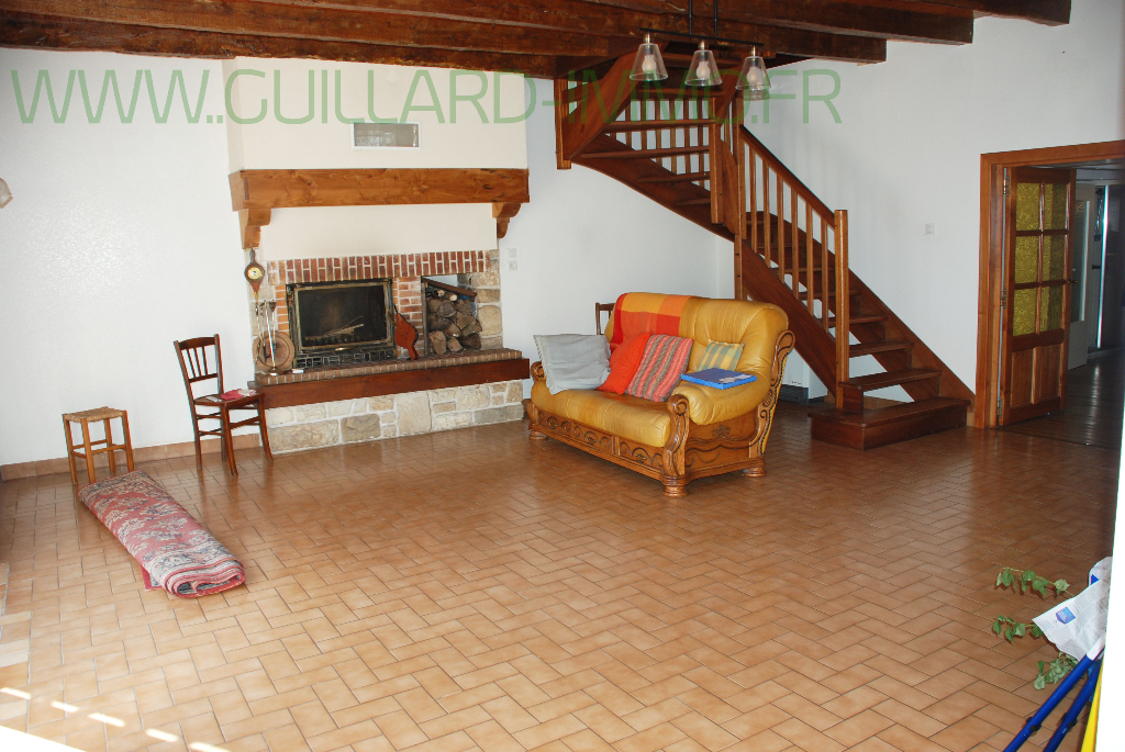 Photo Maison CHATEAUGIRON non mitoyenne 190 m2 - 5 chambres  - 6 250 m² de terrain image 3/6