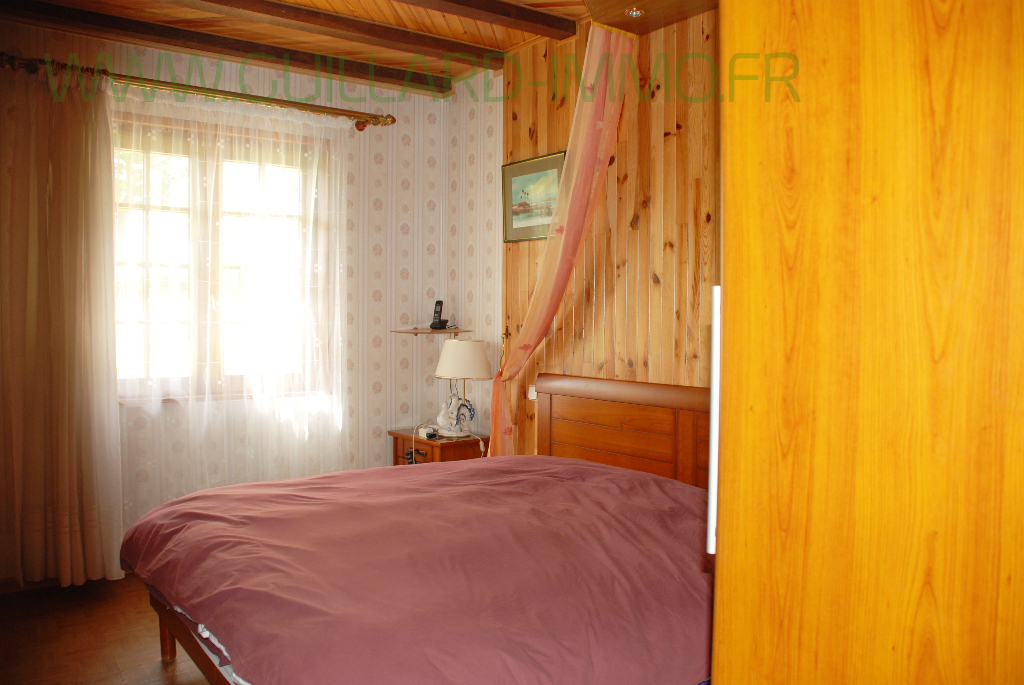 Photo Pire Sur Seiche -Maison 160m²-  non mitoyenne- 3 chambres- 2 bureaux- terrain  1 580 m² image 5/6