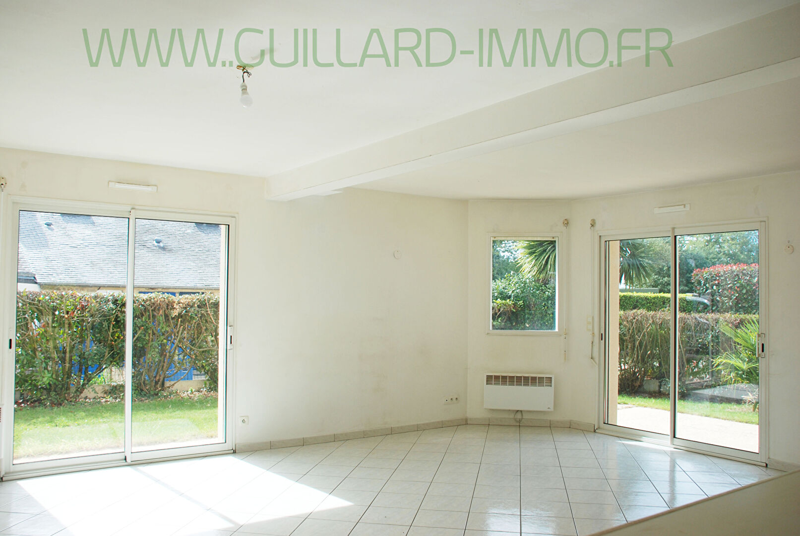 Photo LA BOUEXIERE -Maison non mitoyenne - 3 chambres dont 1 au rdc - un bureau - terrain 560 m²- image 5/6