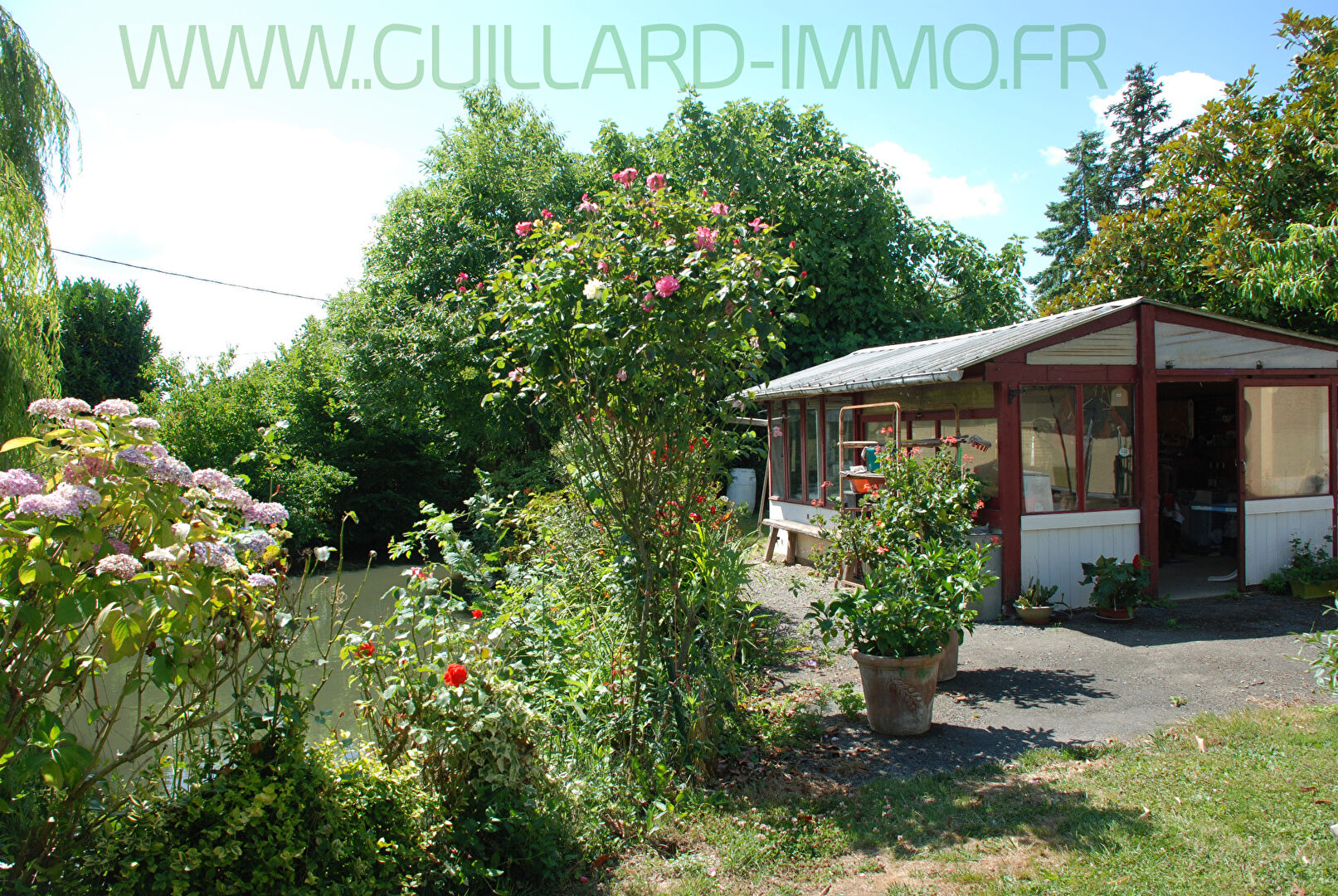 Photo Amanlis - Maison non mitoyenne - 5 chambres dont 3 au rdc - hangar - terrain 2550 m² image 2/6