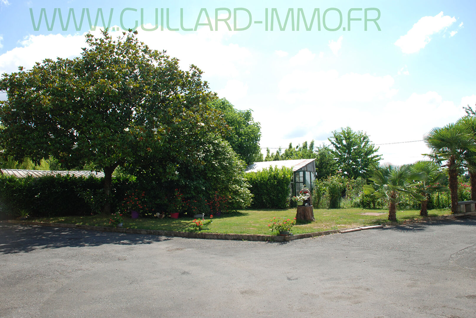 Photo Amanlis - Maison non mitoyenne - 5 chambres dont 3 au rdc - hangar - terrain 2550 m² image 3/6