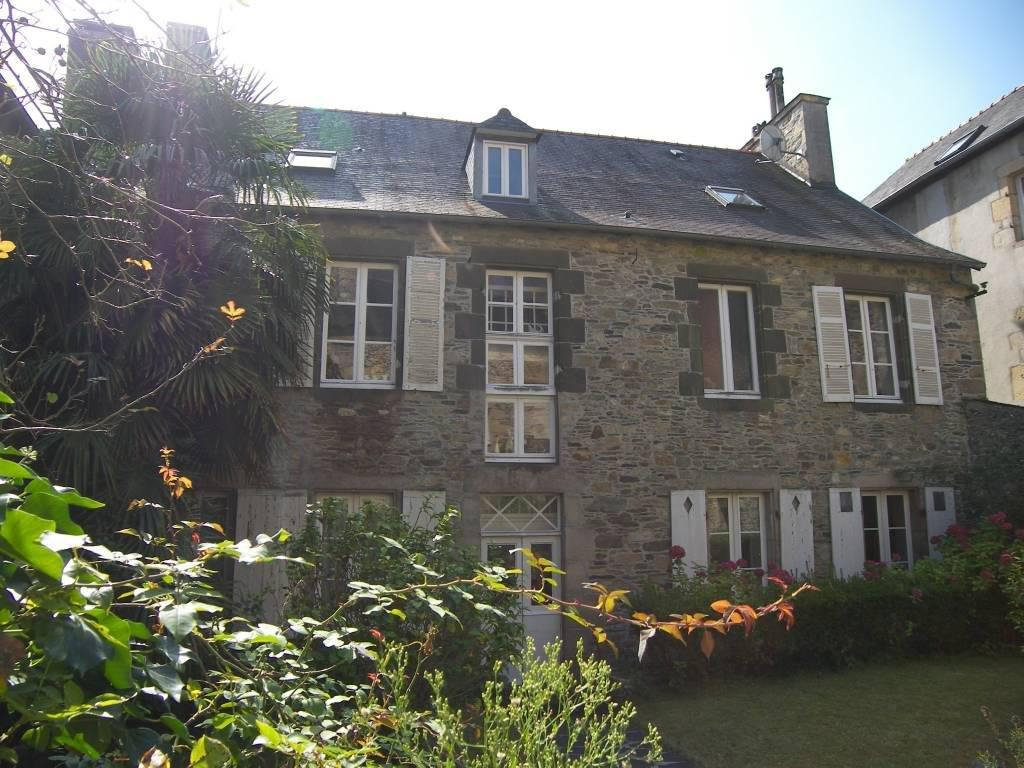 Photo Appartement spacieux à louer à Landerneau - 5 pièces, 168.76 m² image 1/6