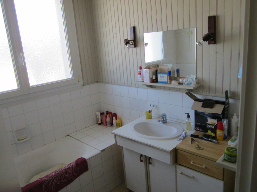 Photo Appartement Landerneau 4 pièce(s) 90 m2 image 3/6