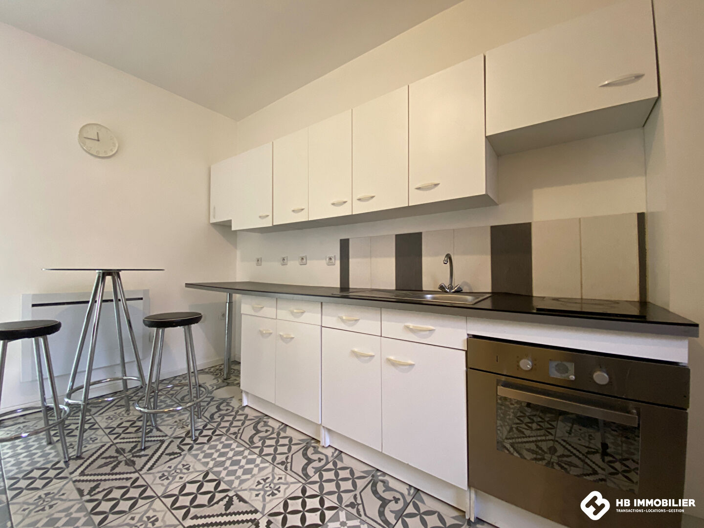 Agence immobilière de 
 HB IMMOBILIER - HB IMMOBILIER 
