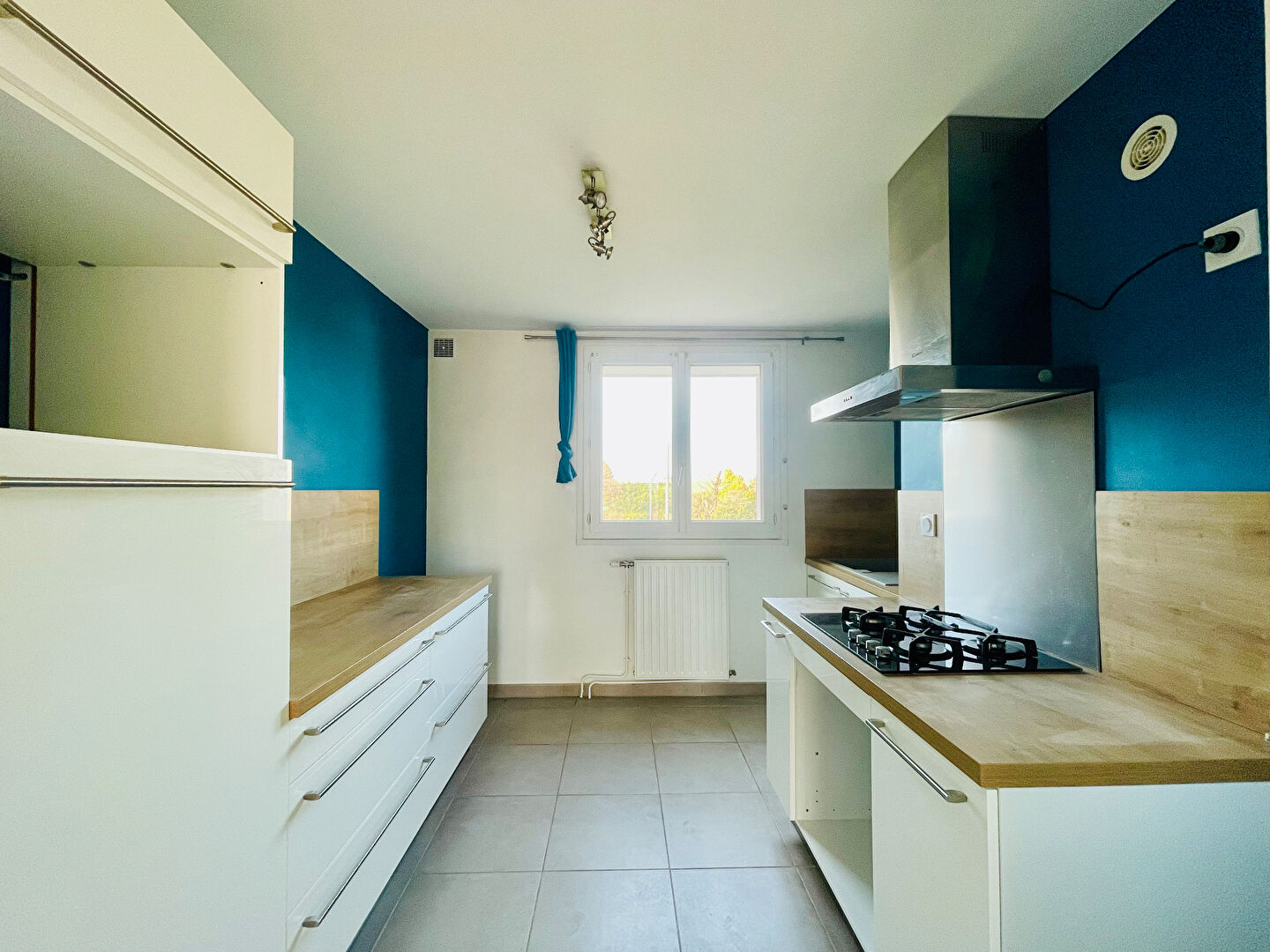 Agence immobilière de 
 HB IMMOBILIER - HB IMMOBILIER 
