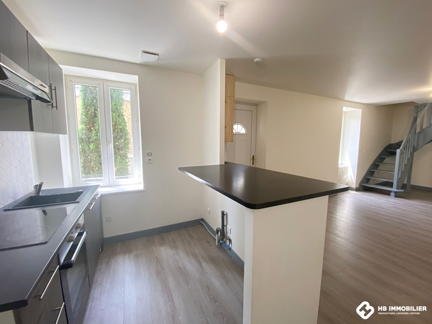 Agence immobilière de 
 HB IMMOBILIER - HB IMMOBILIER 
