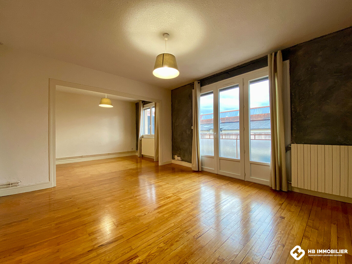 Agence immobilière de 
 HB IMMOBILIER - HB IMMOBILIER 
