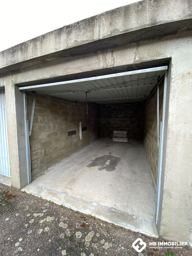 Garage Roanne 13 m2