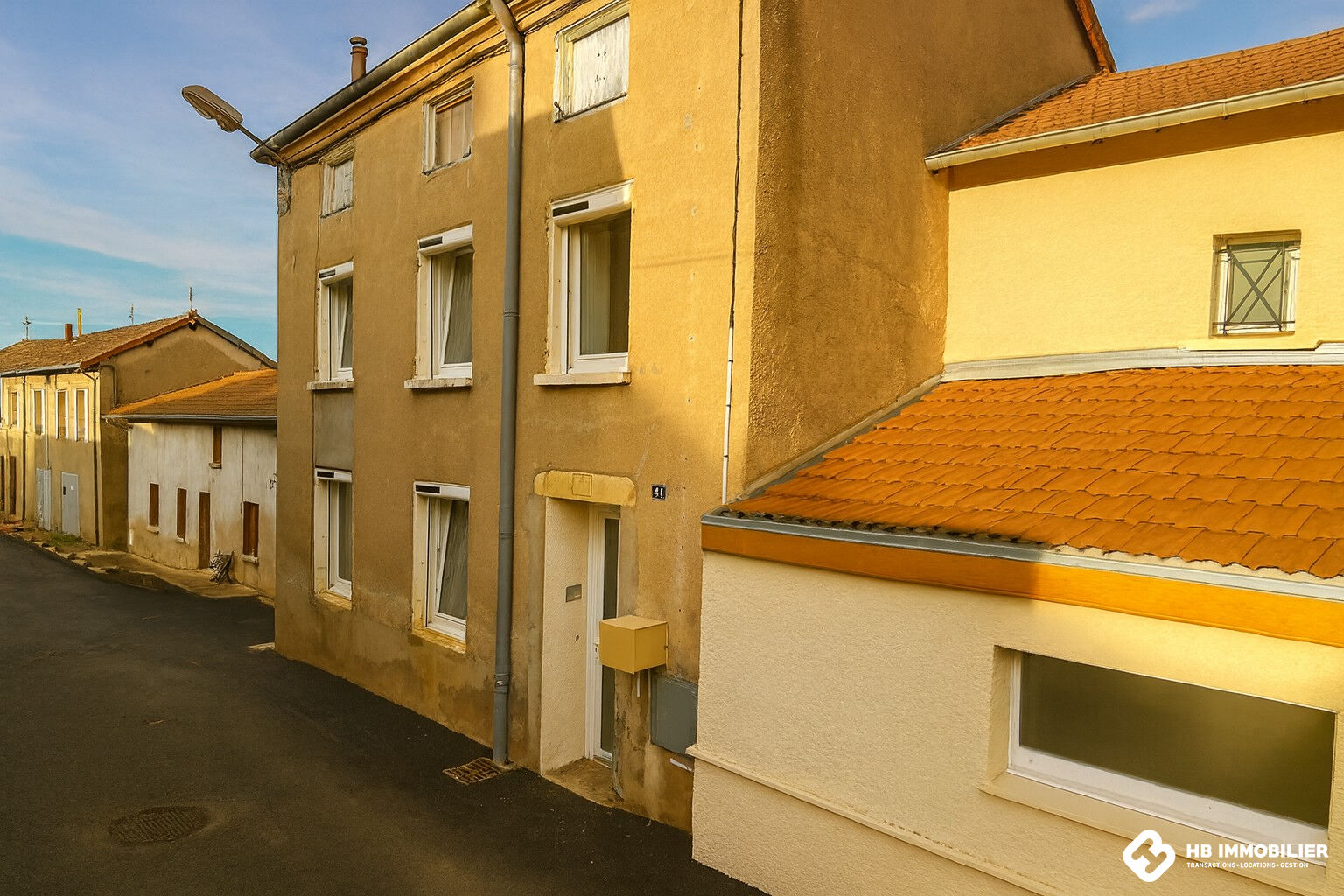 Agence immobilière de 
 HB IMMOBILIER - HB IMMOBILIER 
