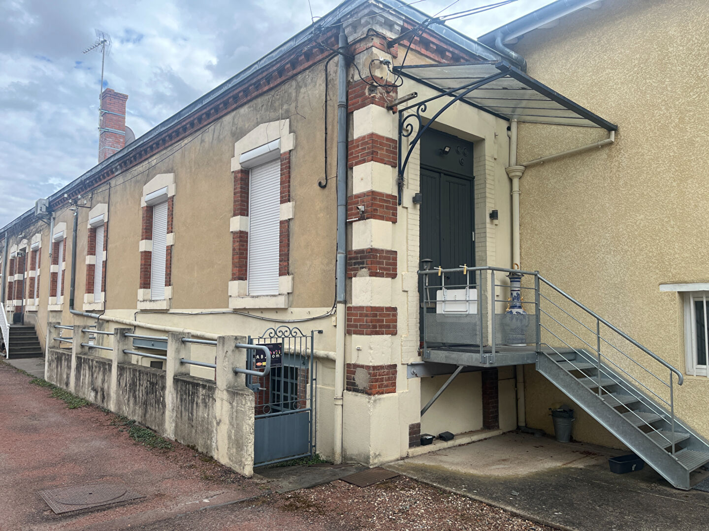 Agence immobilière de 
 HB IMMOBILIER - HB IMMOBILIER 
