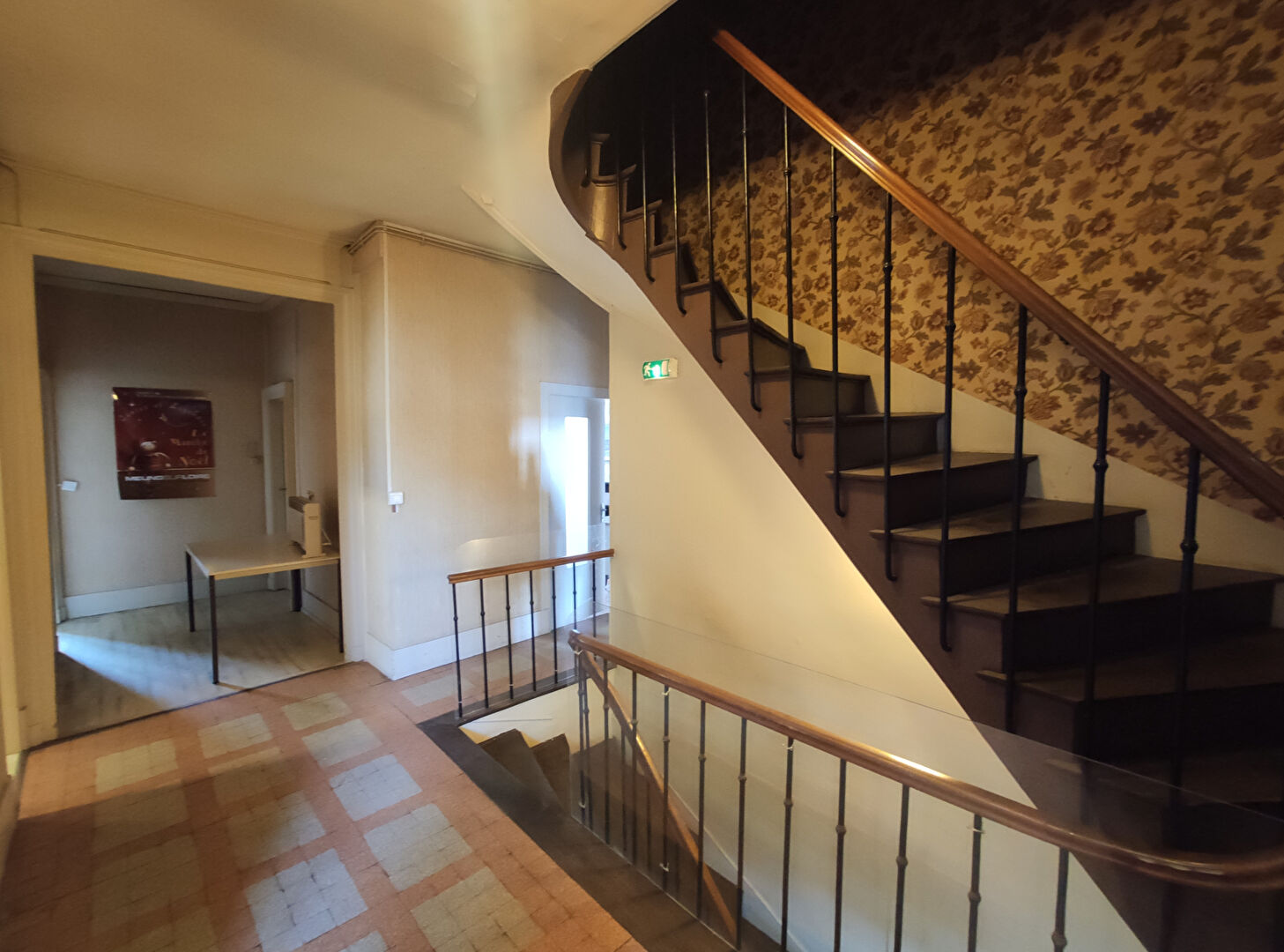 Photo HYPER CENTRE MEUNG/LOIRE image 2/6