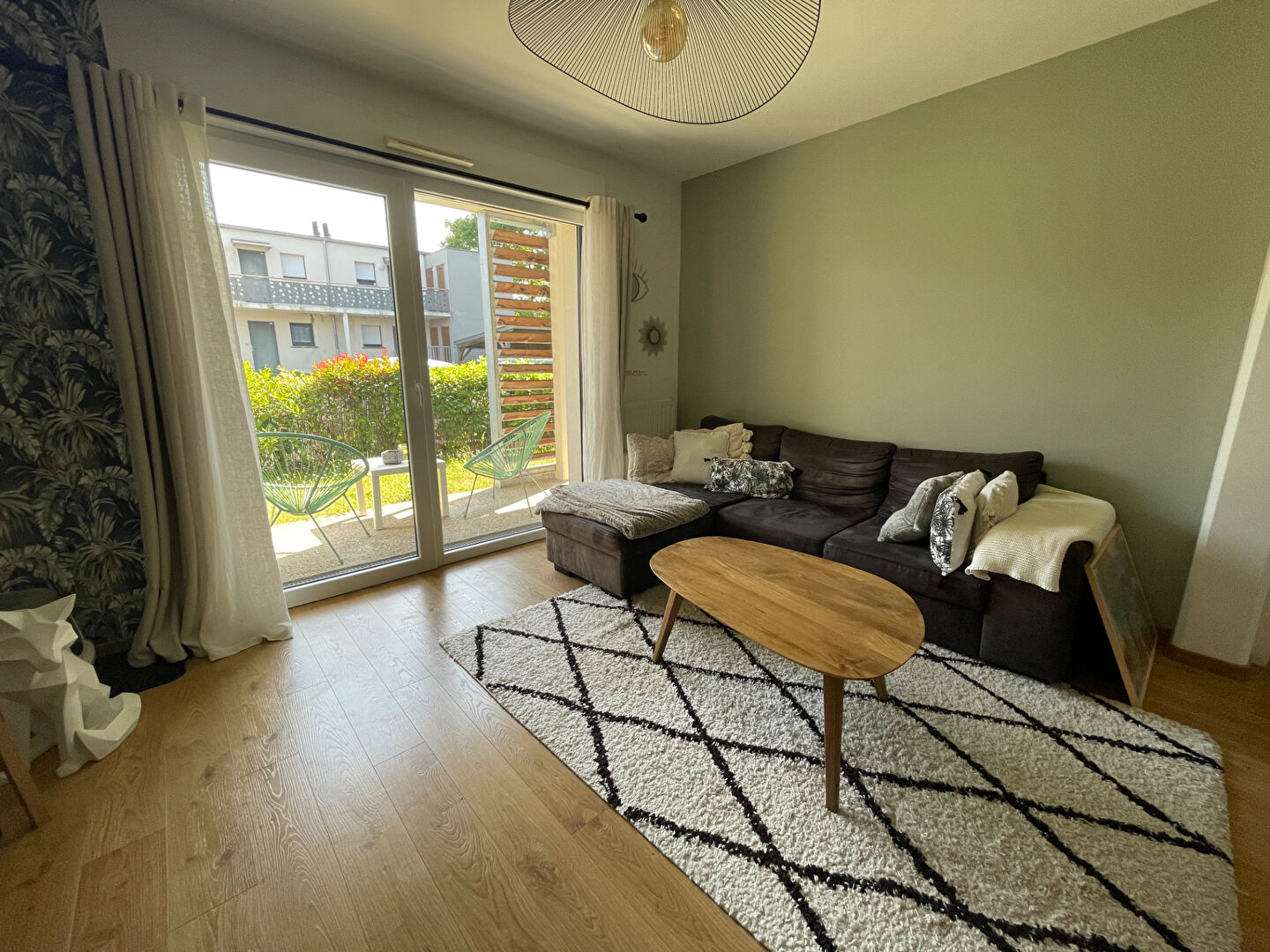 Photo Appartement T2 MEUBLE - TERRASSE - JARDIN image 2/6