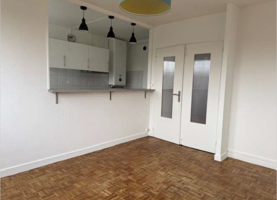 Photo Appartement Rennes 3 pièce(s) 52.42 m2 - loggia image 2/6