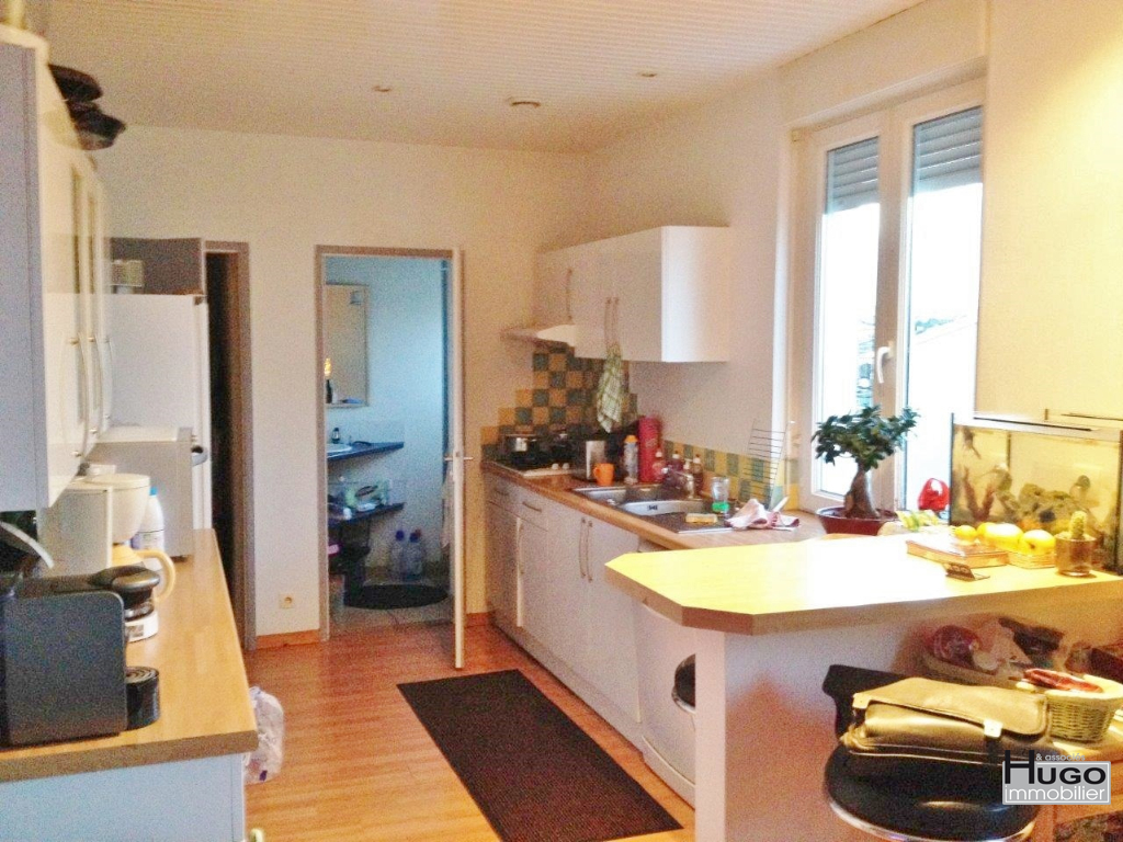 Photo DÉJÀ VENDU PAR HUGO IMMOBILIER & ASSOCIES !!! BORDEAUX BASTIDE - IMMEUBLE DE RAPPORT 250M² 6 LOTS LOUES 30K/AN image 2/6